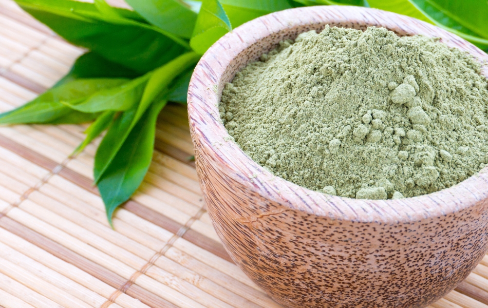 Ayurveda yrtti hilseen hoitoon 