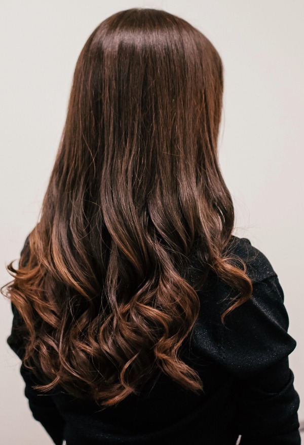 Mocca juuksevärv Radico loodusliku juuksevärviga